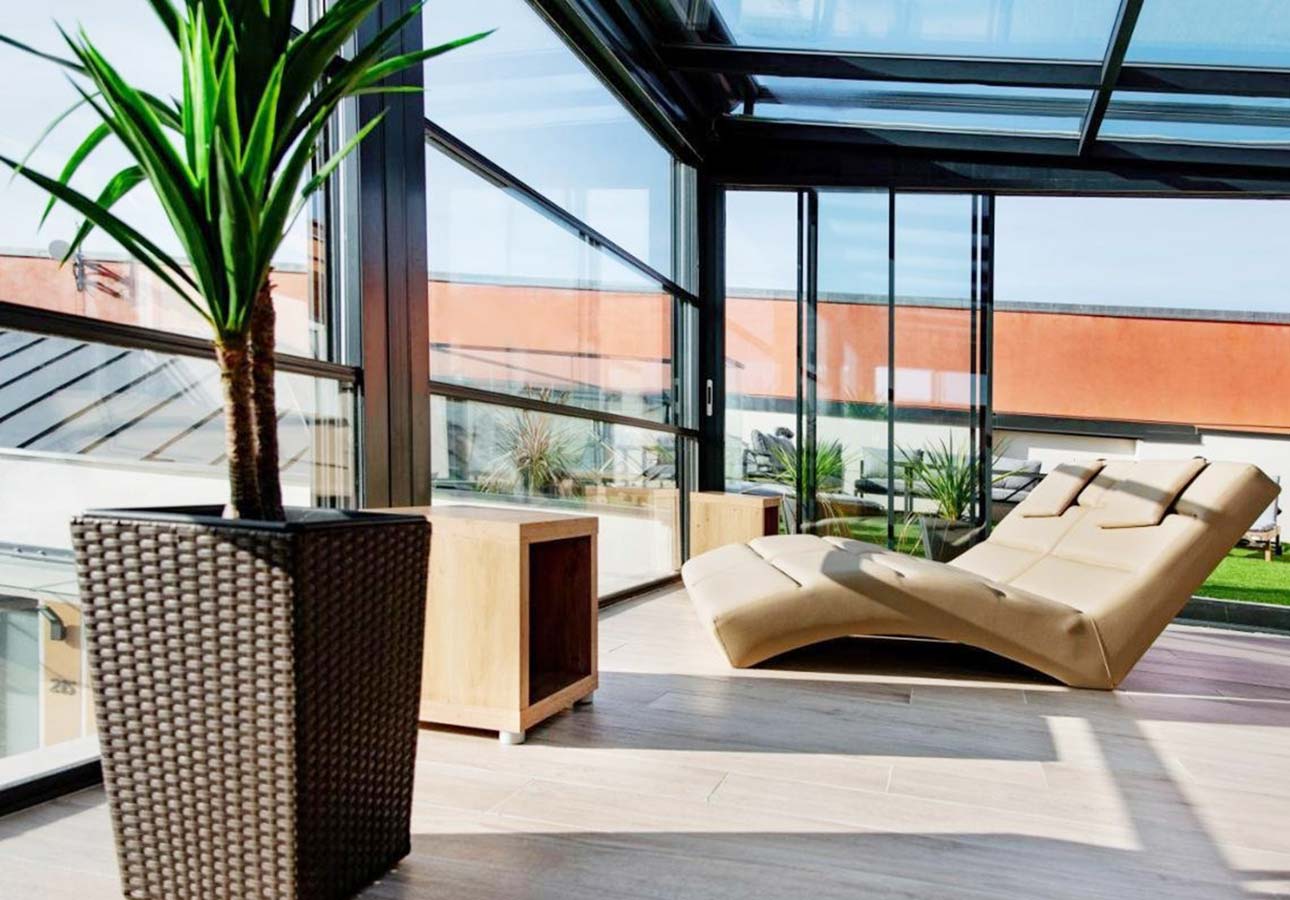 Premium Aluminium Windows and Doors Solutions 1 Aluminium-Vertical-Sliding-Glass-Guillotine-System-Garden-Patio-Veranda-Doors-UK-London