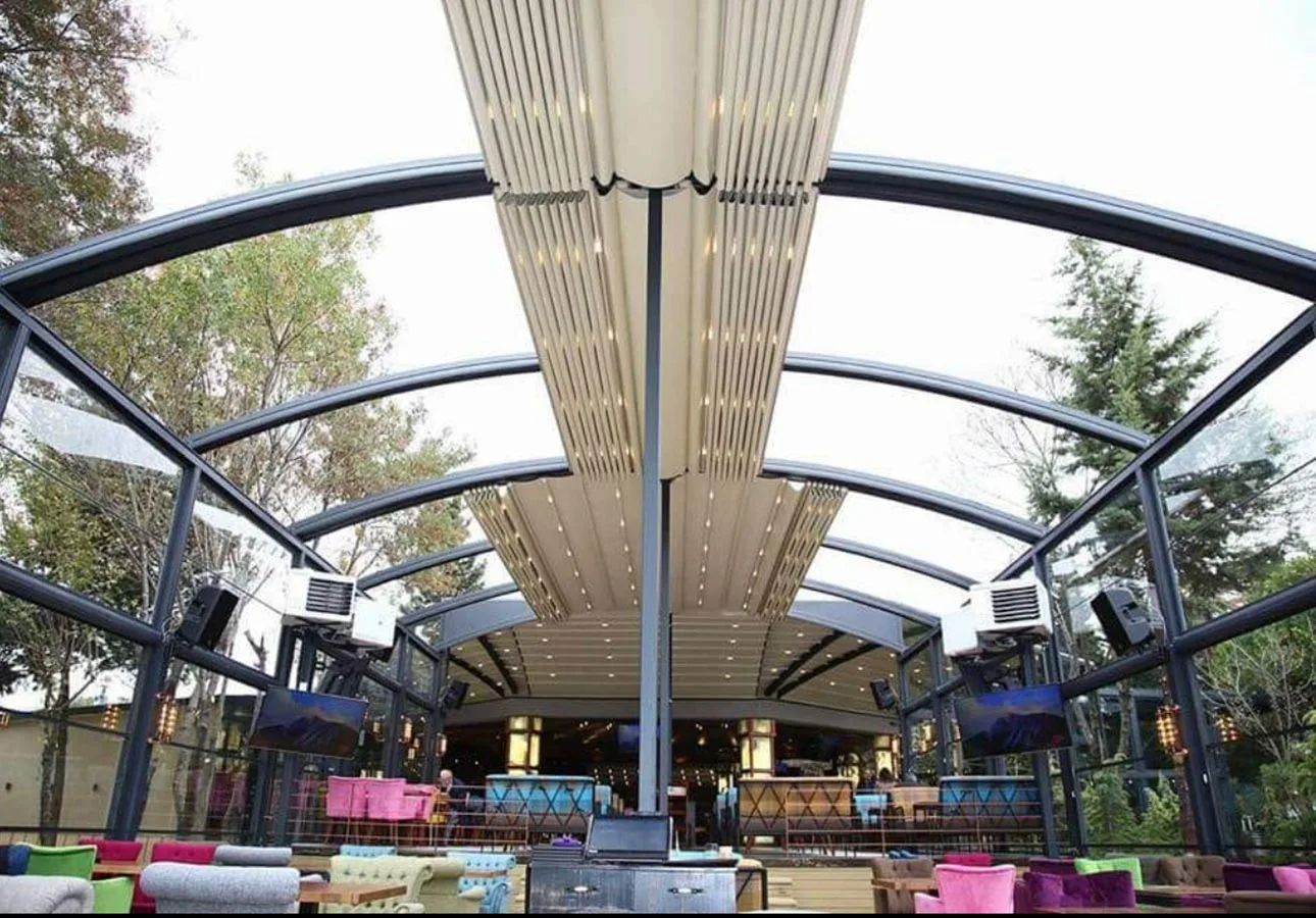 Retractable-Sliding-opening-Glass-Roofs_London_UK