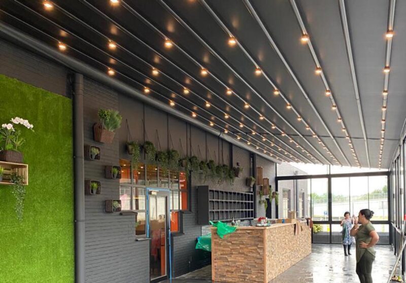 Pergola-with-roof-Awning-UK-Commercial-Retractable-Garden-Pergolas-wall-mounted-outdoor-pergola-with-Lights