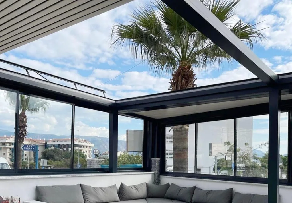 Pergola-with-roof-Awning-UK-Retractable-Garden-Pergolas-wall-mounted-outdoor-pergola-with-Light