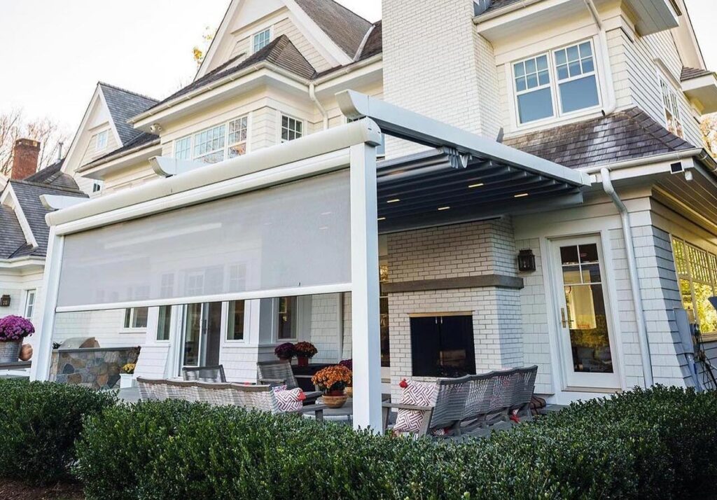 Pergola-with-roof-Awning-UK-Retractable-Garden-Pergolas-wall-mounted-outdoor-pergola-with-Lights