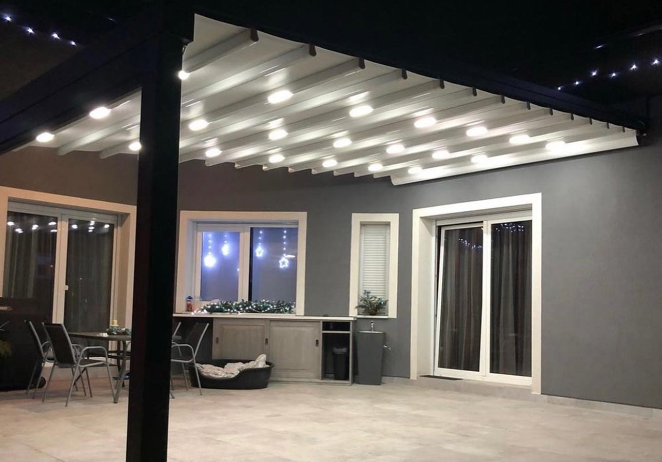 Pergola-with-roof-Awning-UK-Retractable-Garden-Pergolas-wall-mounted-outdoor-pergola-with-Lights