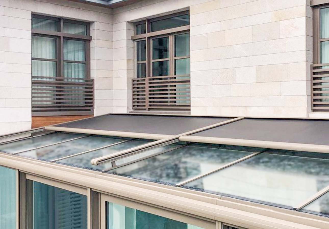 Bifolding-patio-doors-External-premium-Folding-Doors-UK-London-Local