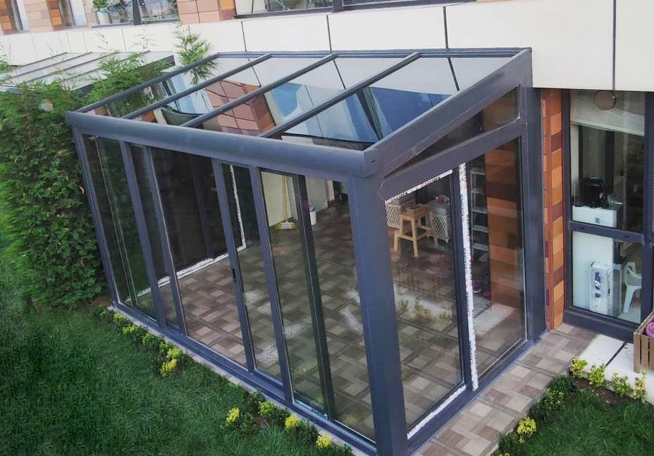 Frameless-Sliding-Glass-Patio-Doors-an-Windows-Systems-London-UK