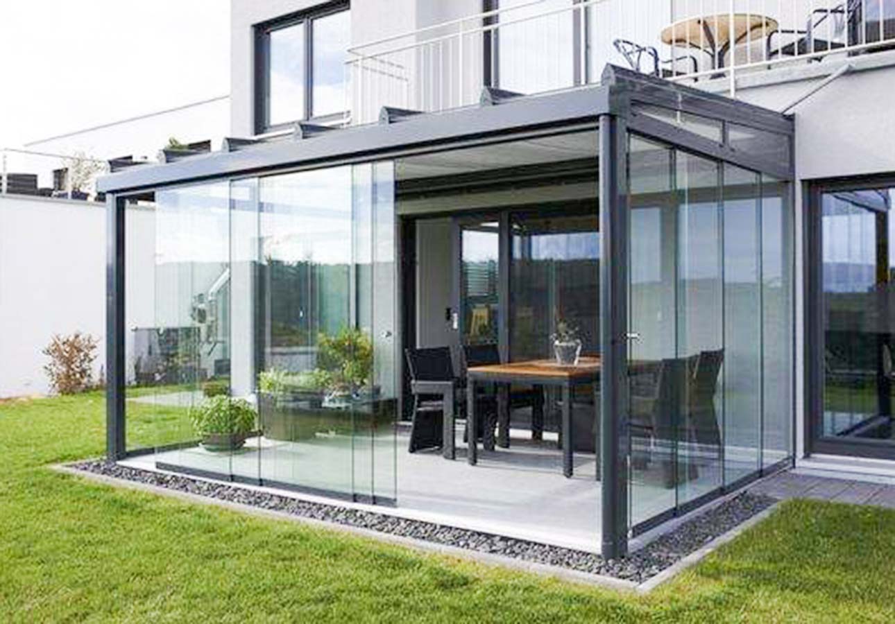 Pergola-with-Retractable-Glass-Roof-System-Veranda-patio-Slidining-Glass-Roof-UK