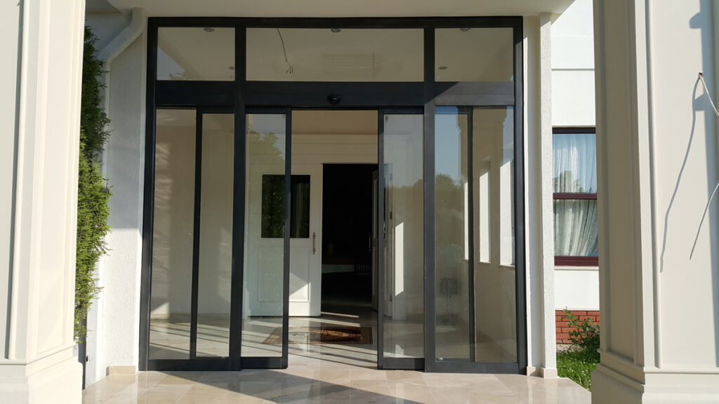 Automatic Sliding Doors 12 Kitchen-Extension-Glass-Roof-UK