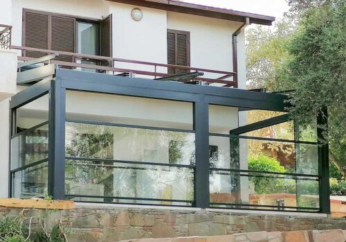 Retractable Glass Roof Garden Room Solutions for Every Season in the UK
