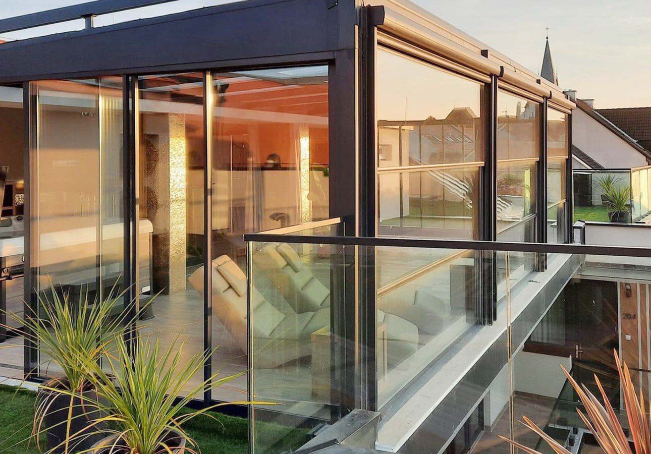 Aluminium-Vertical-Sliding-Glass-Guillotine-System-Garden-Patio-Veranda-Doors-UK-London