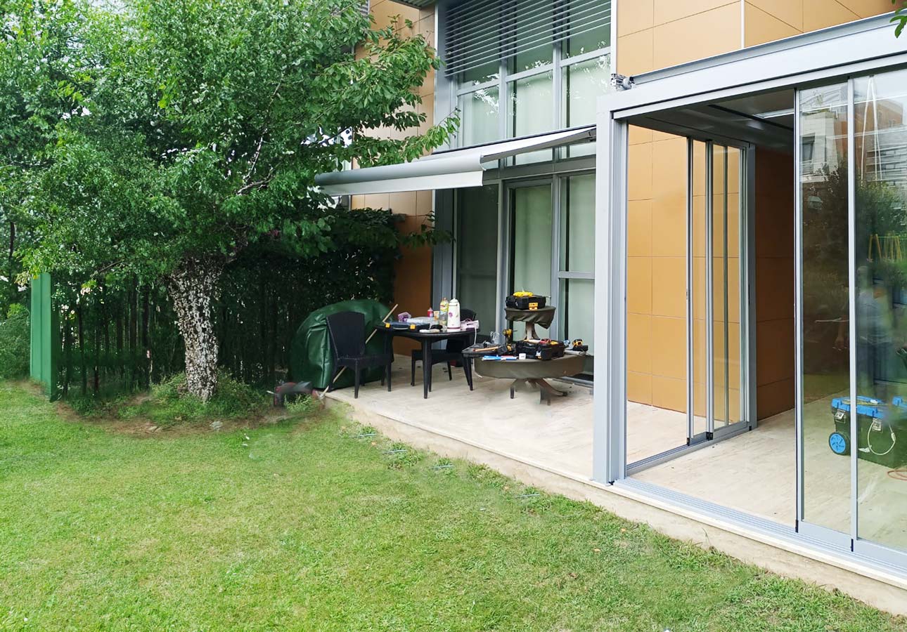 sliding-patio-doors-slimline-aluminium-frame-UK