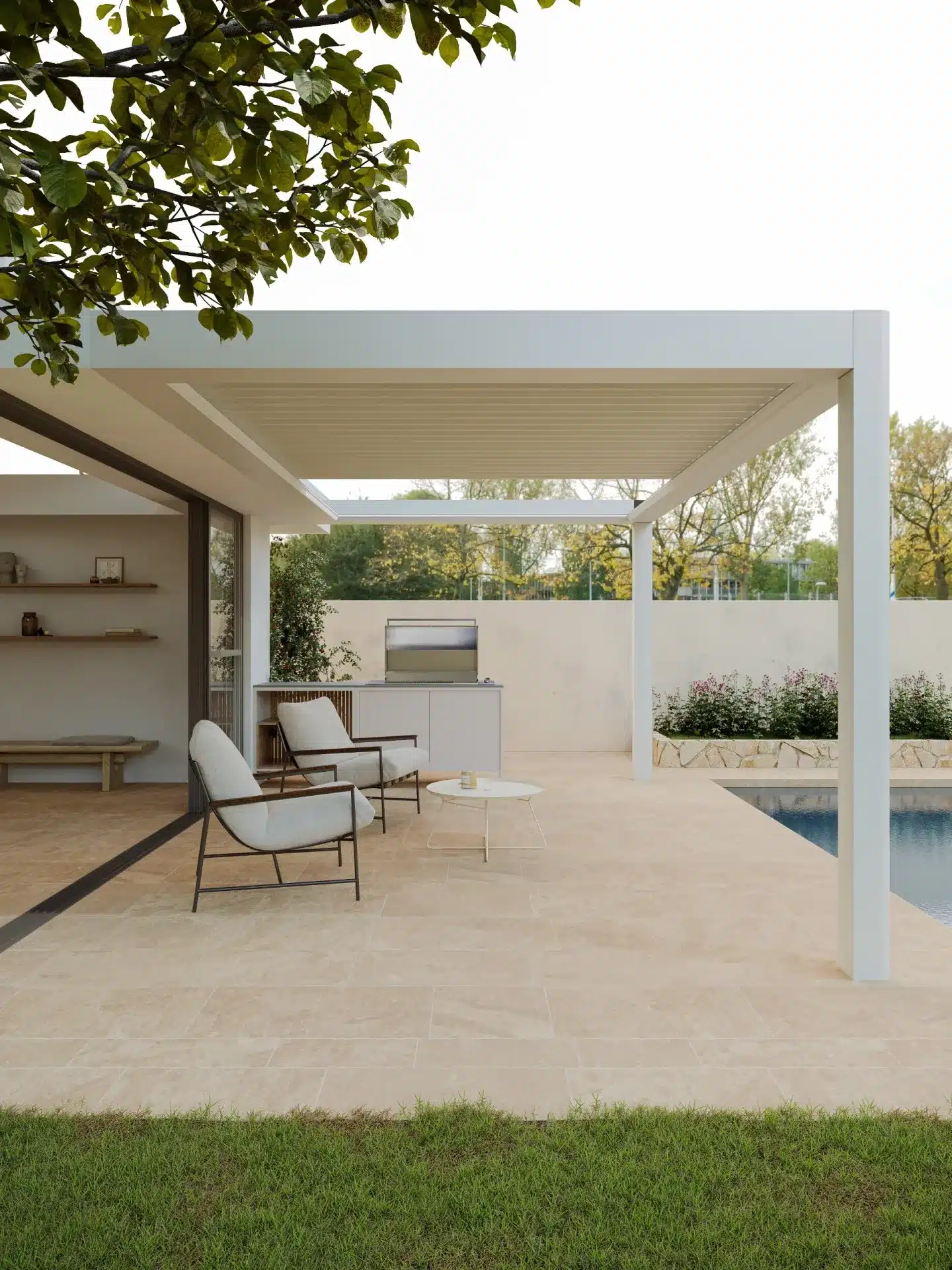 Bioclimatic pergola with motorised louvred roof