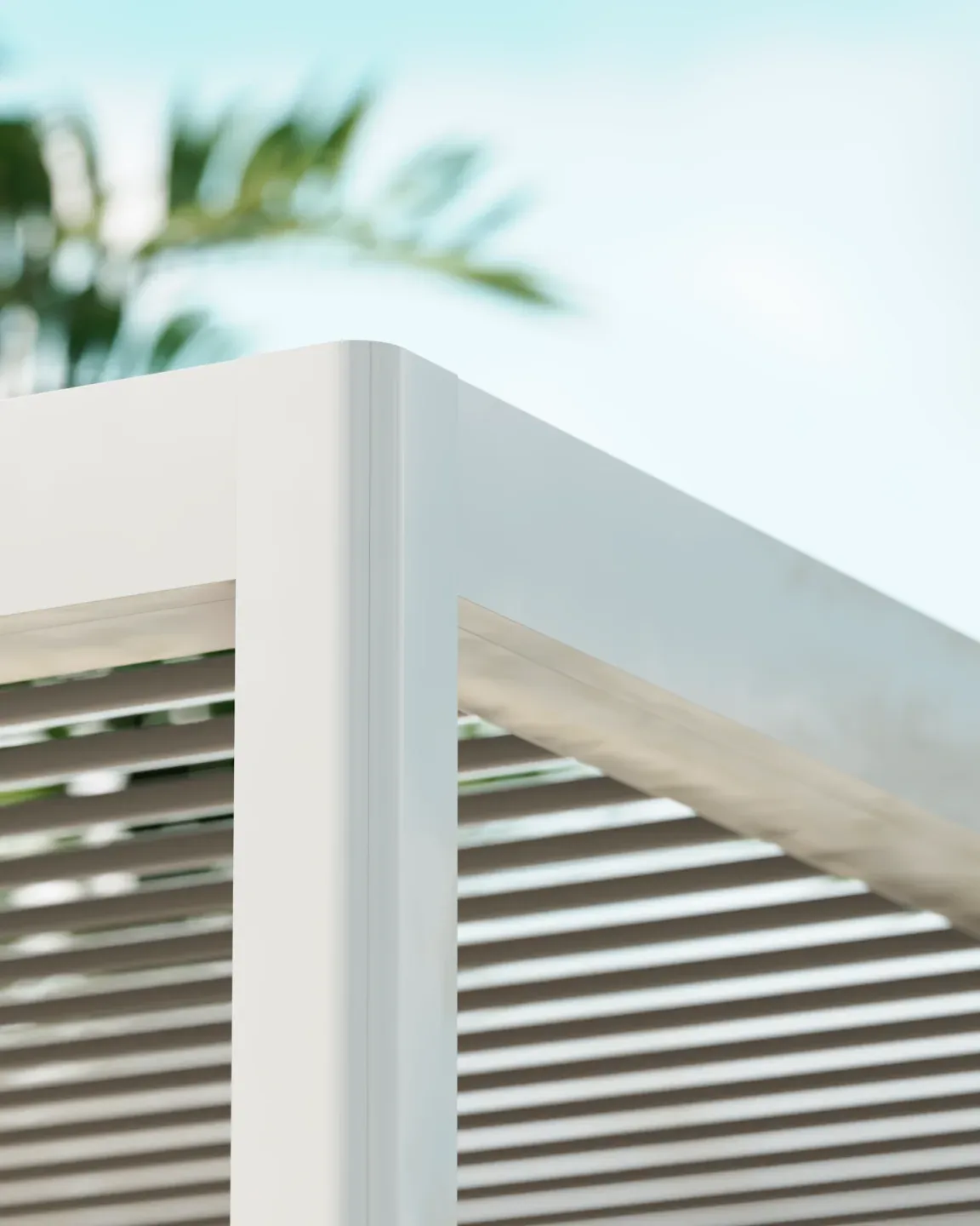 Seamless oval post cover on an aluminium bioclimatic pergola